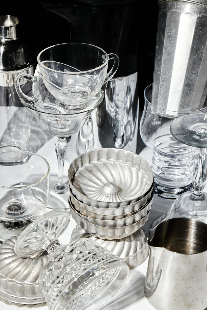 A Chicago Prop Stylist's Guide to Vintage Dishware Havens for
